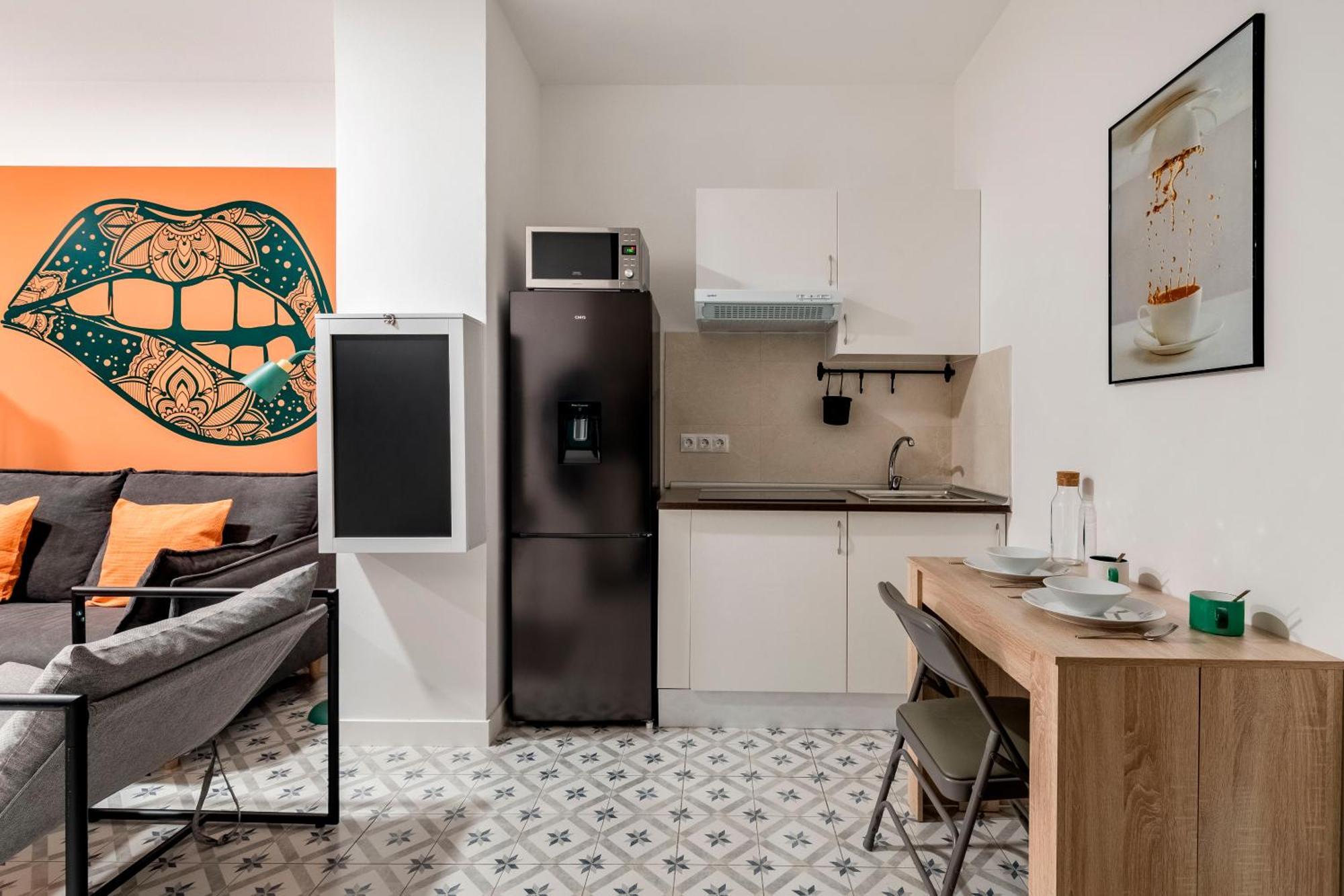 Ferienwohnung Charming Urban Madrid I Y II Exterior foto